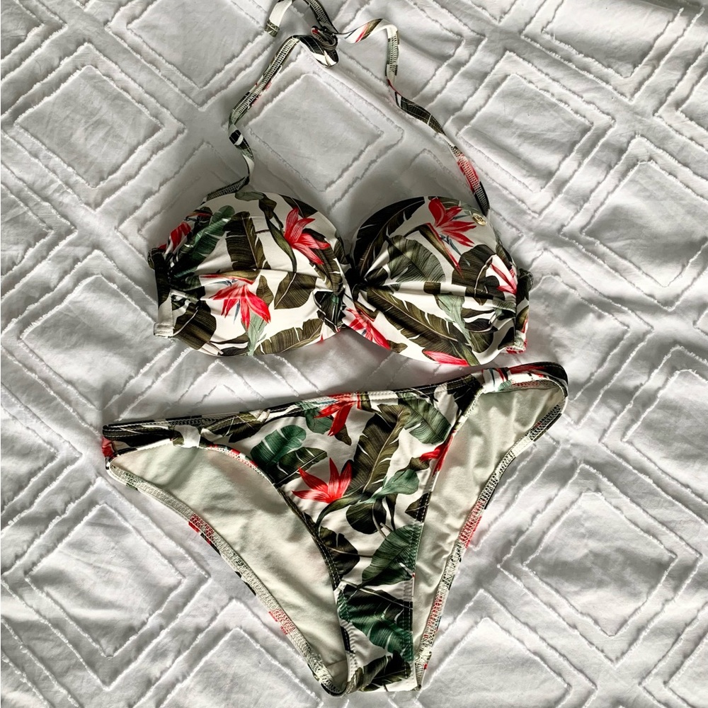 Banana Moon bikini